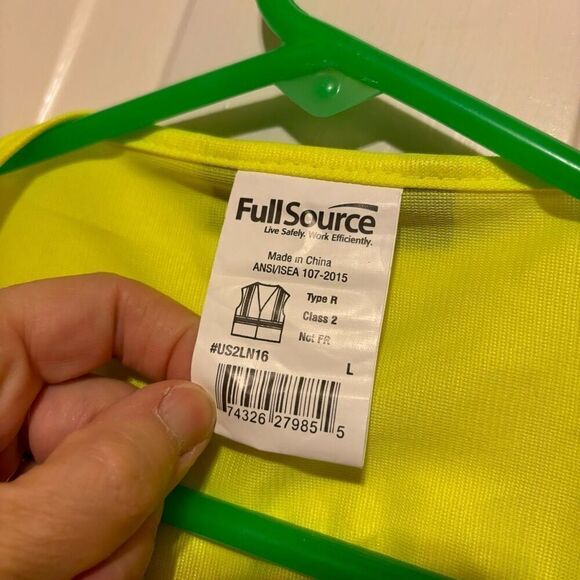 Full Source Size Large Unisex Reflective Vest Type R Class 2 Penn College - Picture 3 of 6